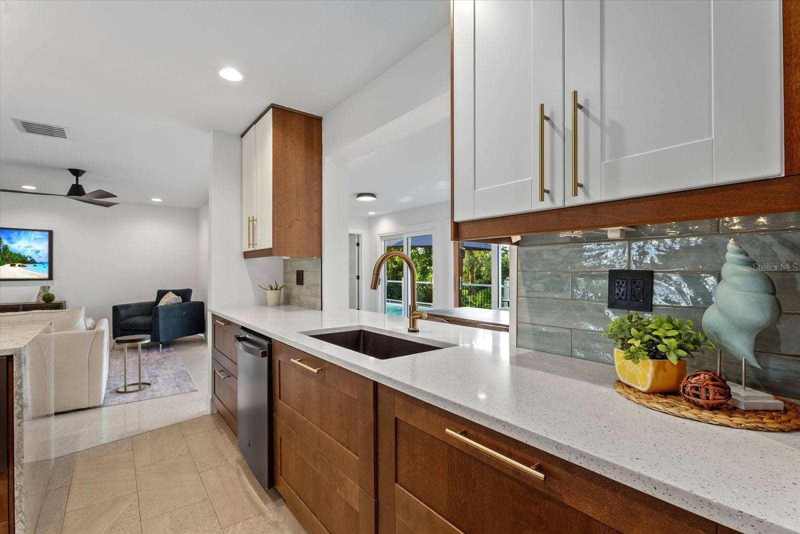 481 MAGELLAN DRIVE, Sarasota, FL 34243