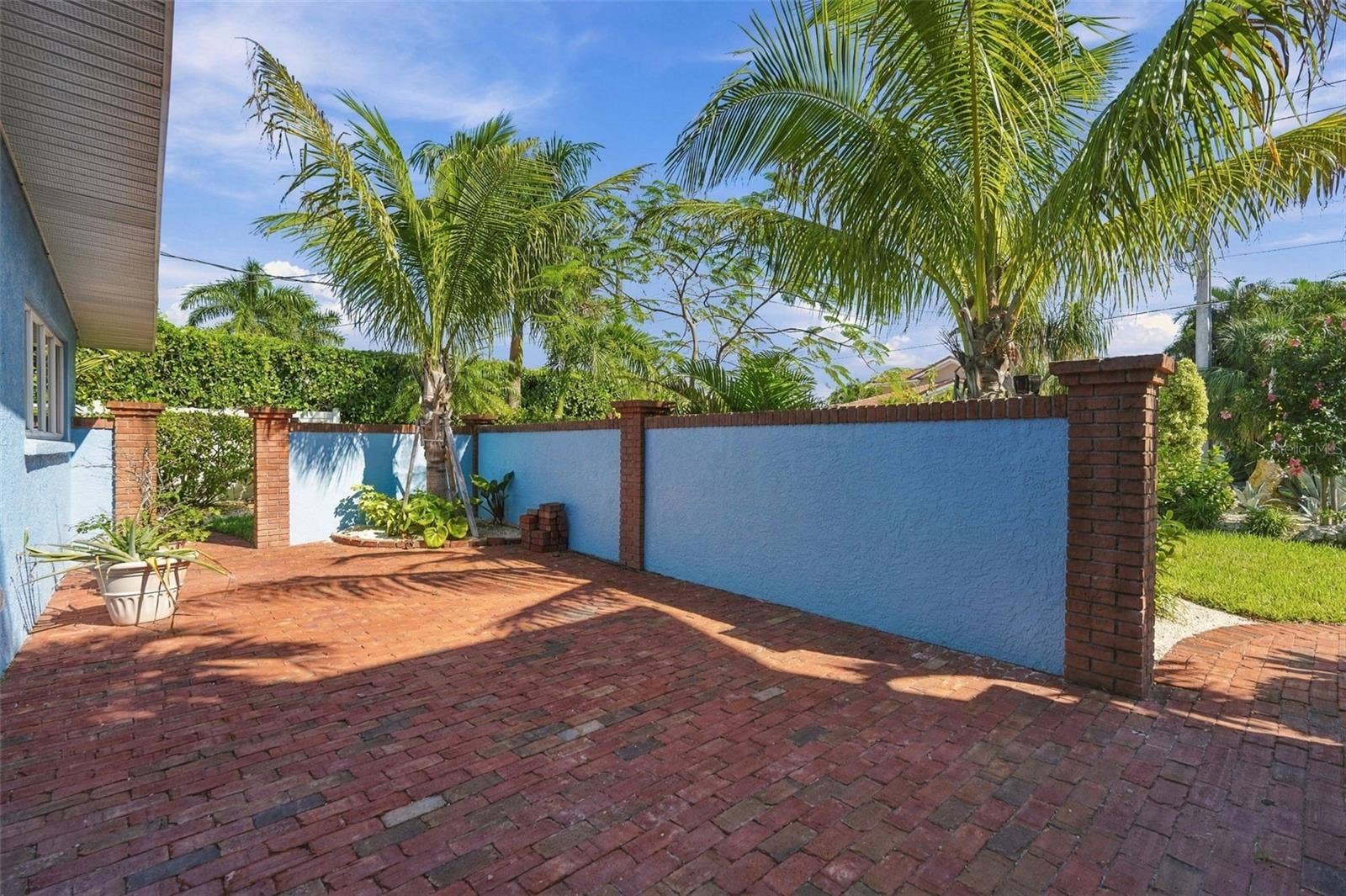 528 KEY ROYALE DRIVE, Holmes Beach, FL 34217