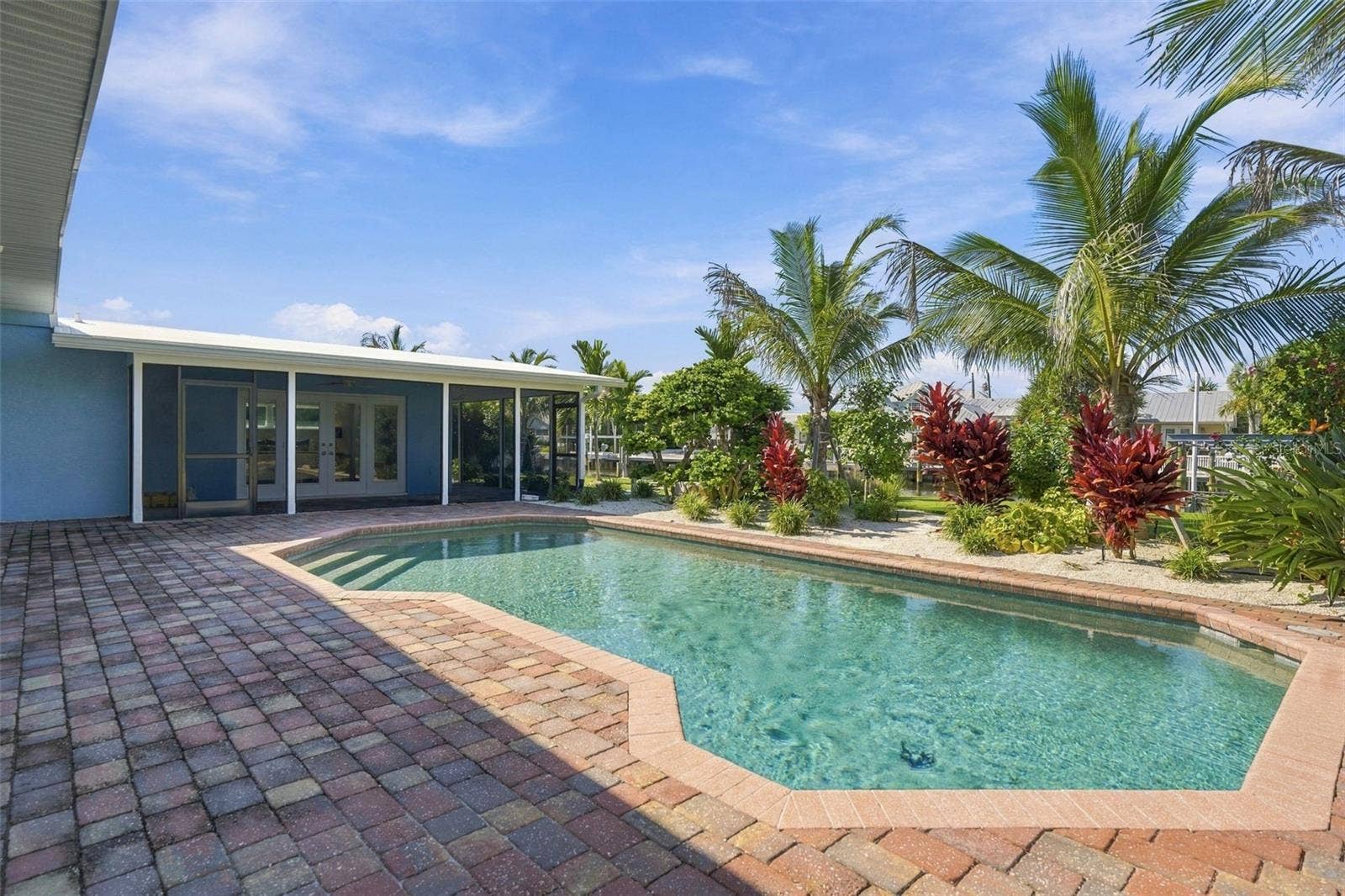 528 KEY ROYALE DRIVE, Holmes Beach, FL 34217