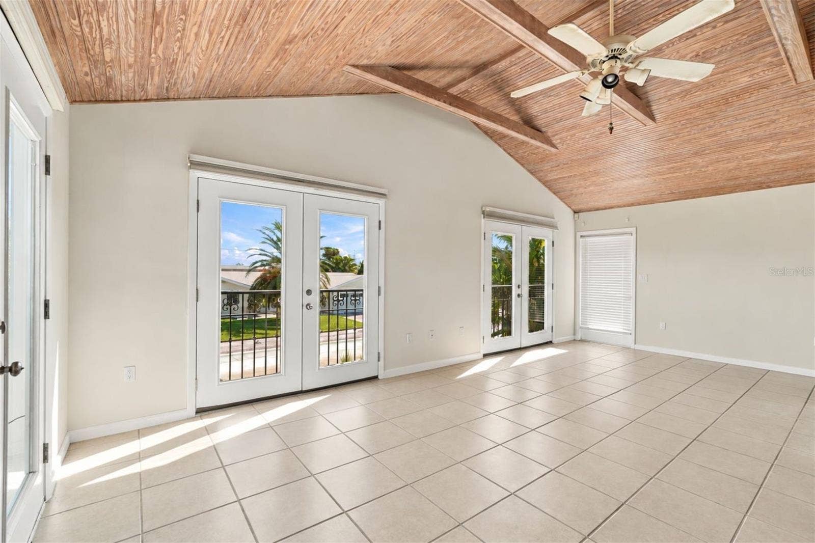528 KEY ROYALE DRIVE, Holmes Beach, FL 34217