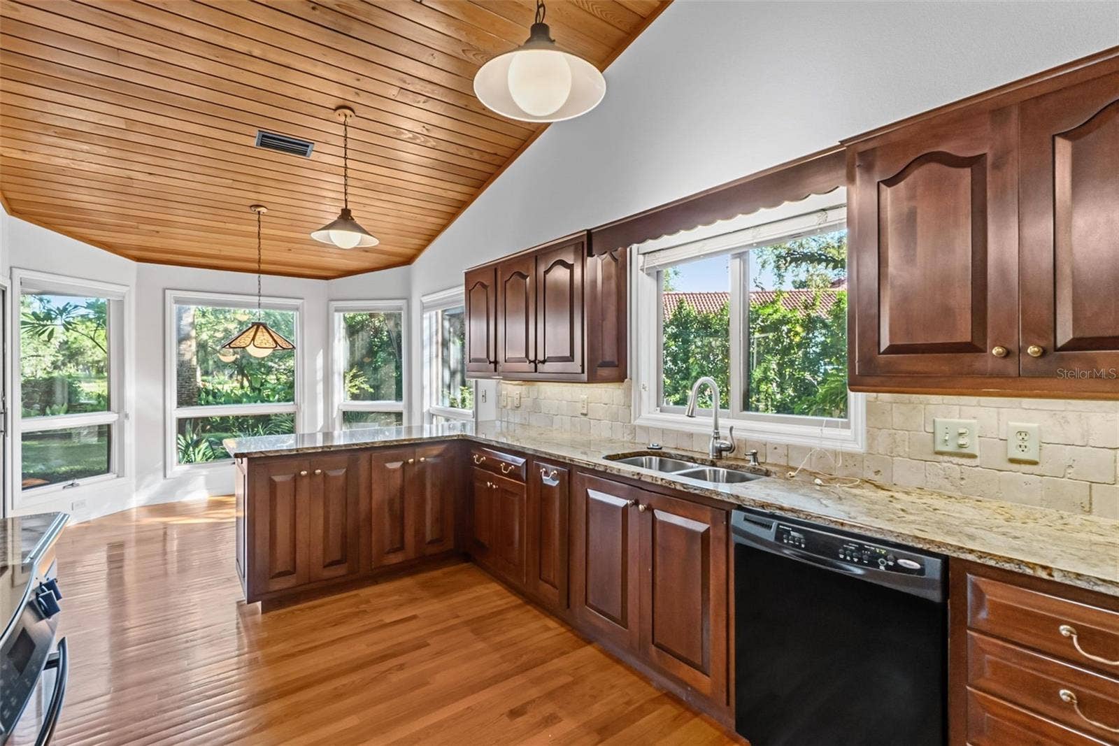 5122 KESTRAL PARK S, Sarasota, FL 34231 5122 KESTRAL PARK S, Sarasota, FL 34231