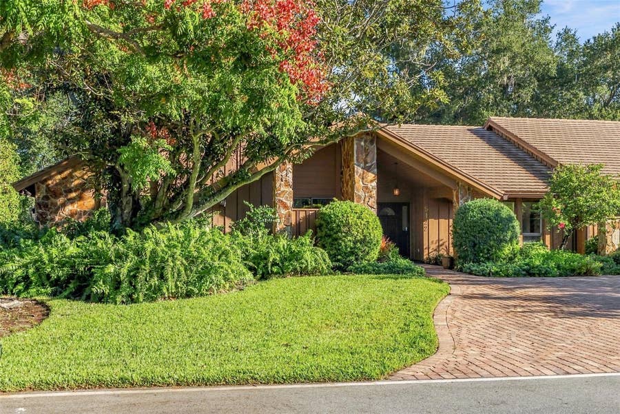 Property photo for 5122 KESTRAL PARK S, Sarasota, FL