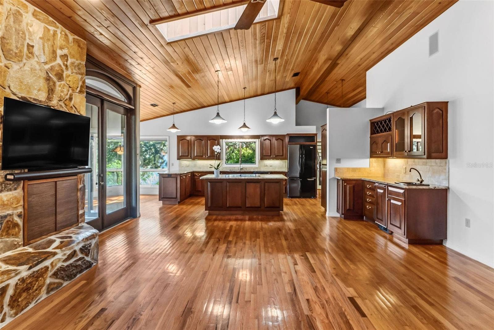 5122 KESTRAL PARK S, Sarasota, FL 34231 5122 KESTRAL PARK S, Sarasota, FL 34231