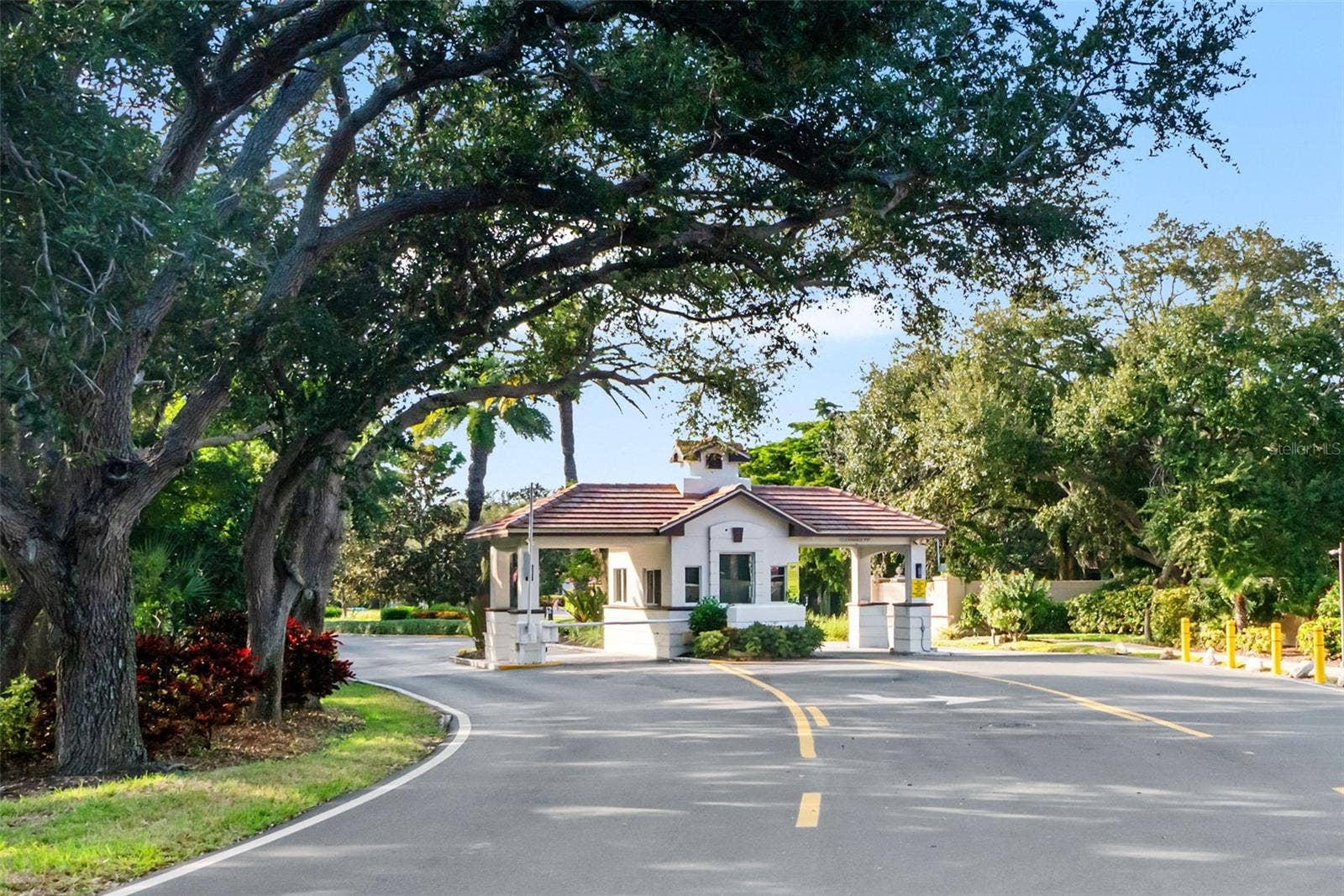 5122 KESTRAL PARK S, Sarasota, FL 34231 5122 KESTRAL PARK S, Sarasota, FL 34231
