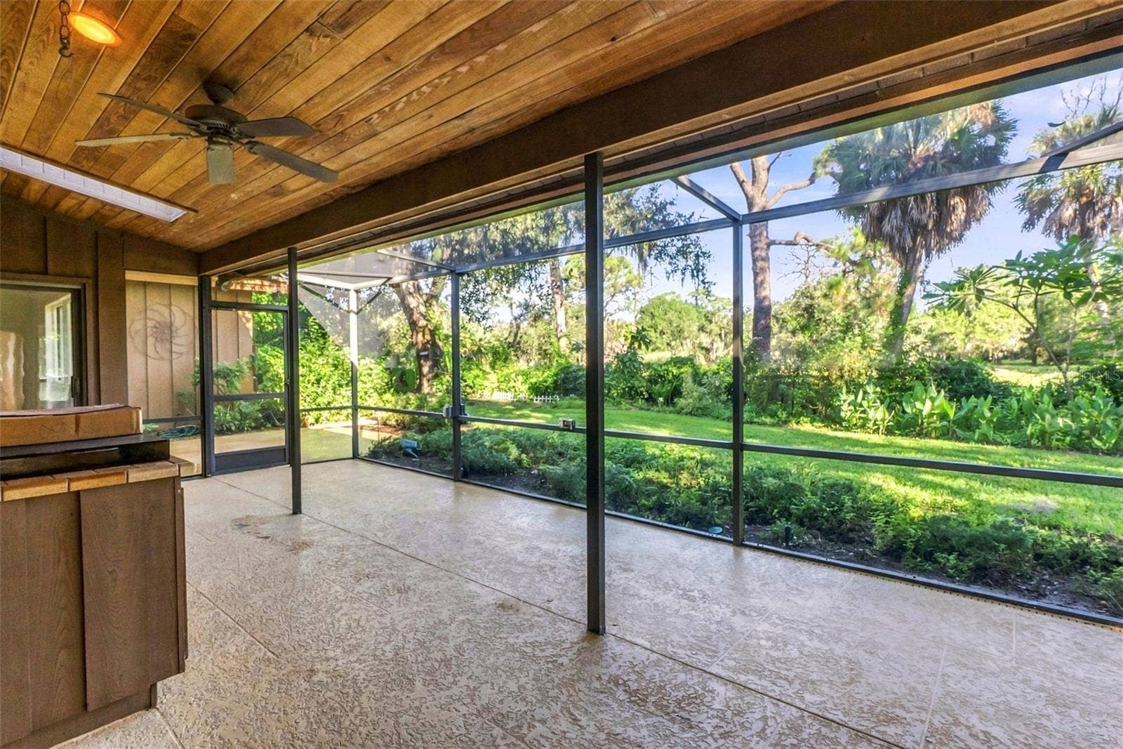 5122 KESTRAL PARK S, Sarasota, FL 34231 5122 KESTRAL PARK S, Sarasota, FL 34231