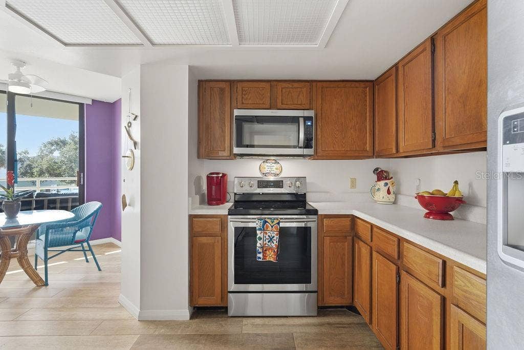 5940 PELICAN BAY PLAZA S, #203, Gulfport, FL 33707 5940 PELICAN BAY PLAZA S, #203, Gulfport, FL 33707