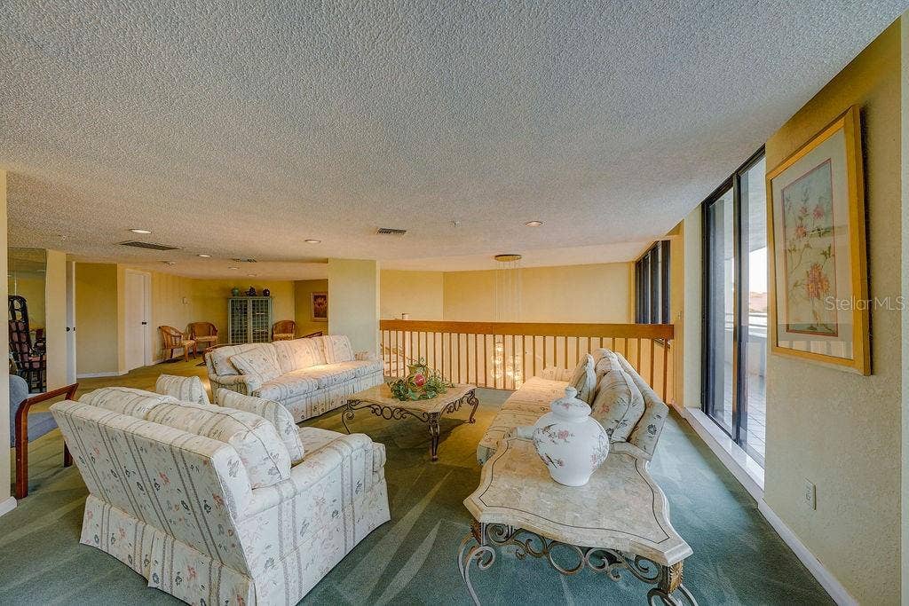 5940 PELICAN BAY PLAZA S, #203, Gulfport, FL 33707 5940 PELICAN BAY PLAZA S, #203, Gulfport, FL 33707