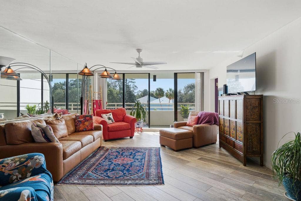 5940 PELICAN BAY PLAZA S, #203, Gulfport, FL 33707 5940 PELICAN BAY PLAZA S, #203, Gulfport, FL 33707