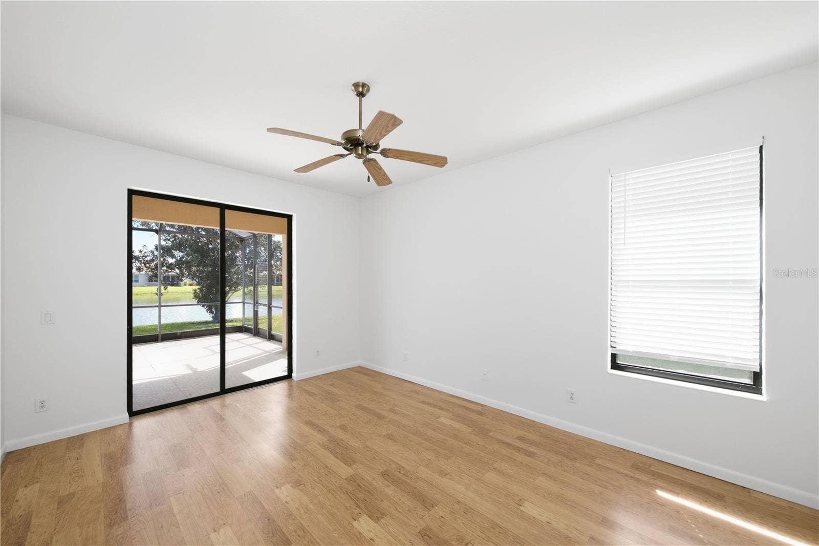 8013 STIRLING FALLS CIRCLE, Sarasota, FL 34243 8013 STIRLING FALLS CIRCLE, Sarasota, FL 34243