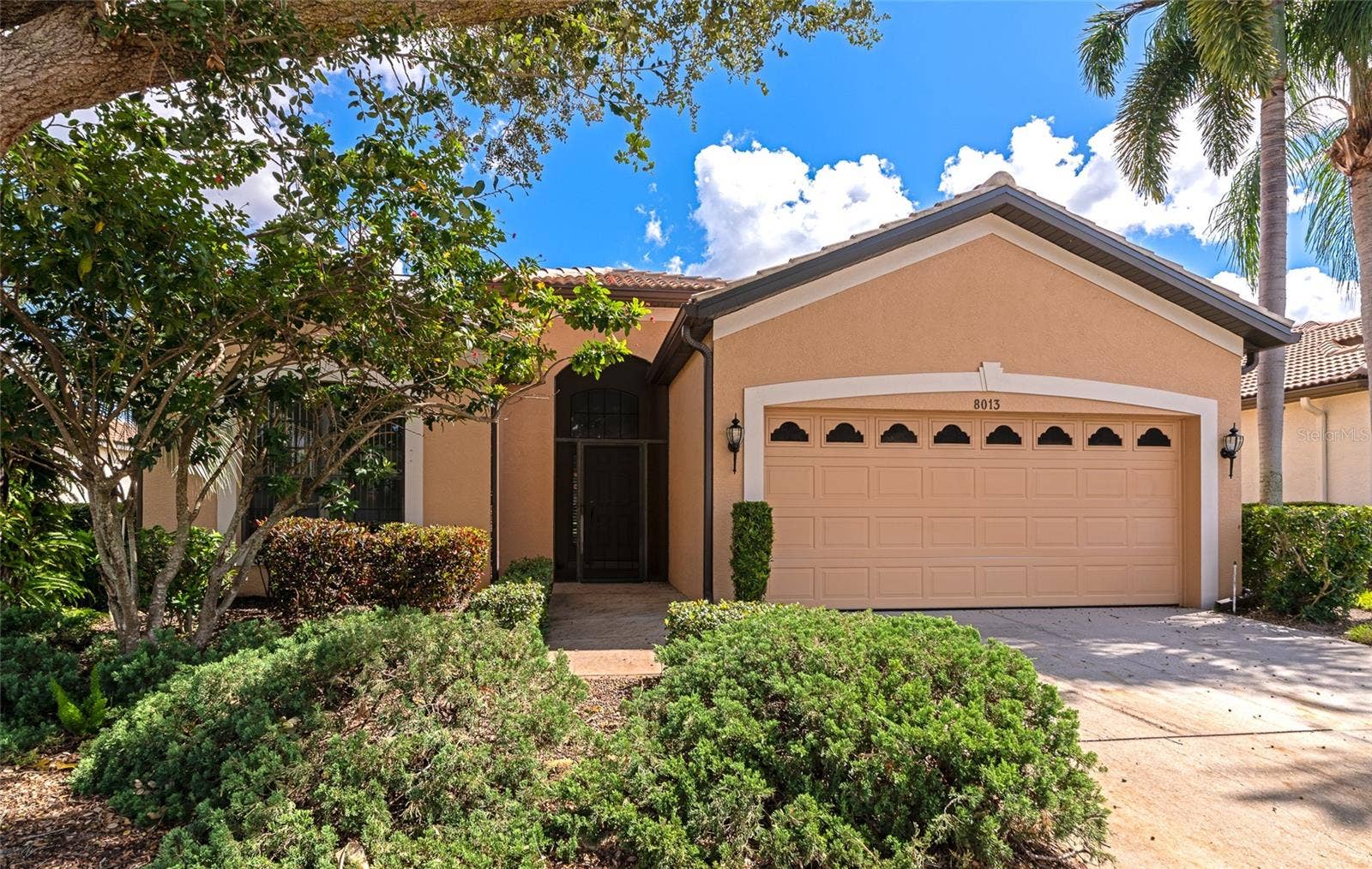 8013 STIRLING FALLS CIRCLE, Sarasota, FL 34243 8013 STIRLING FALLS CIRCLE, Sarasota, FL 34243