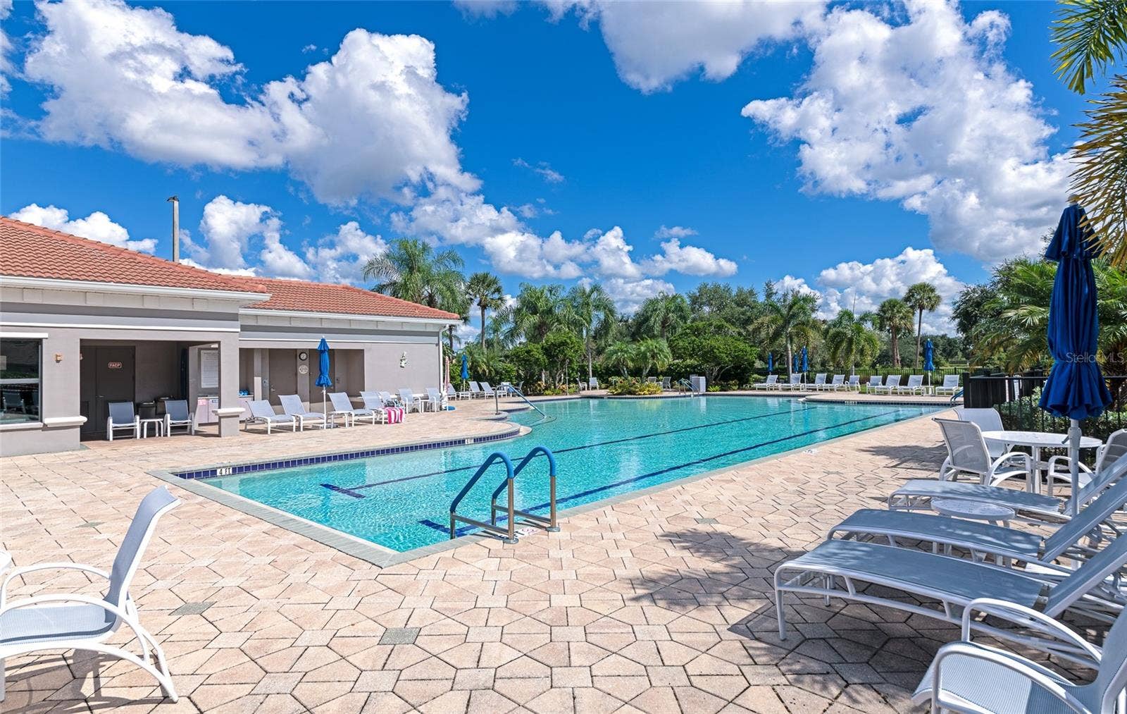 8013 STIRLING FALLS CIRCLE, Sarasota, FL 34243 8013 STIRLING FALLS CIRCLE, Sarasota, FL 34243