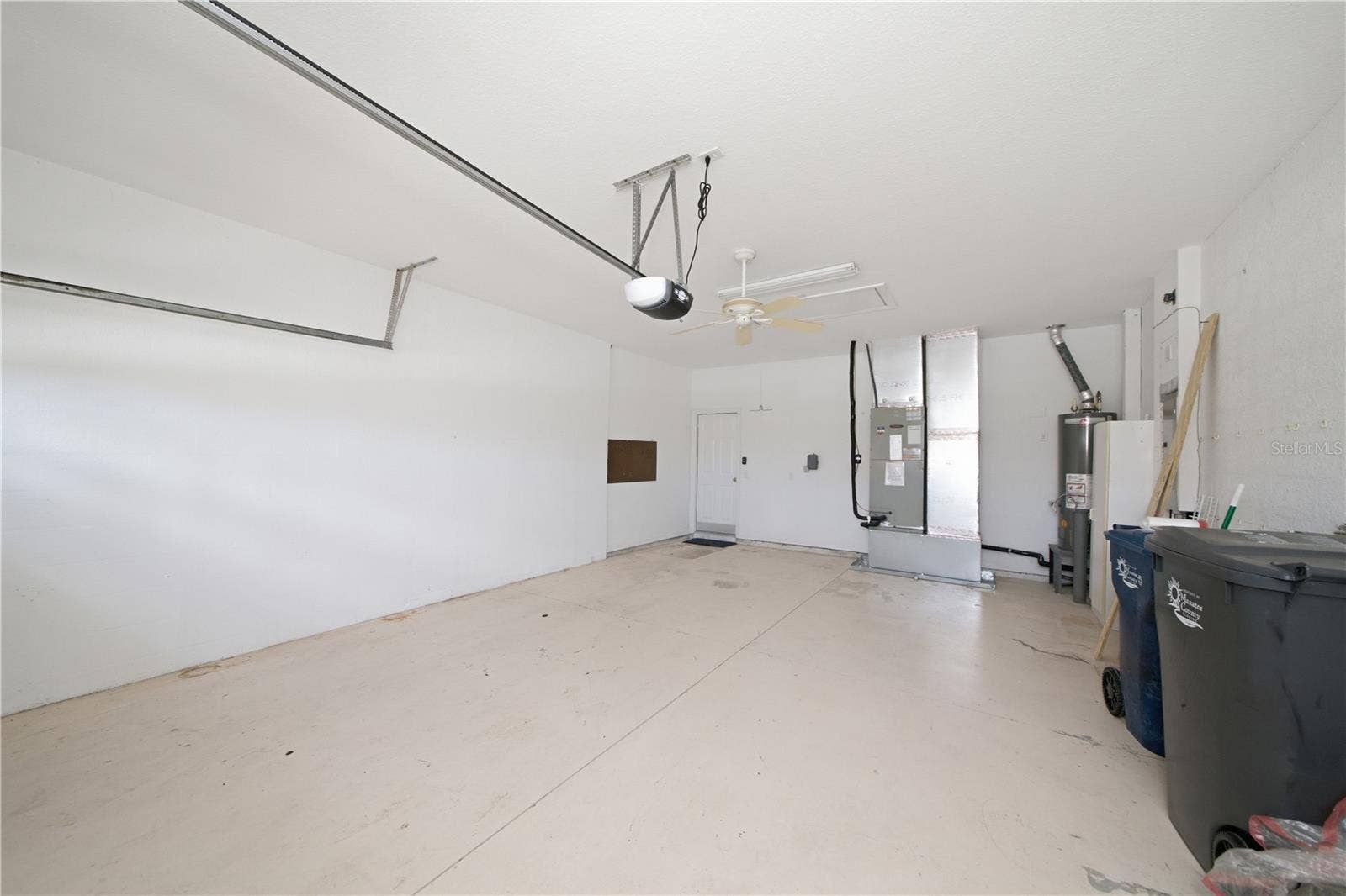 8013 STIRLING FALLS CIRCLE, Sarasota, FL 34243 8013 STIRLING FALLS CIRCLE, Sarasota, FL 34243