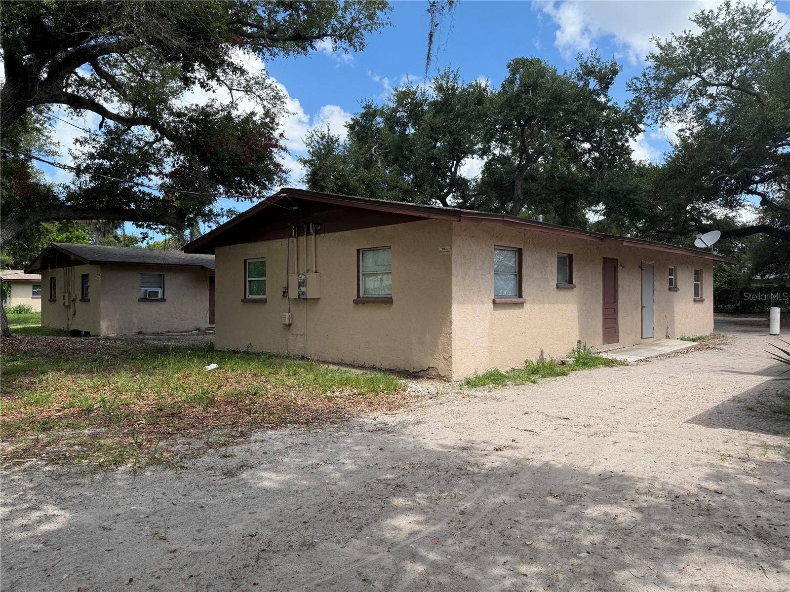 1821 20TH STREET, Sarasota, FL 34234 1821 20TH STREET, Sarasota, FL 34234