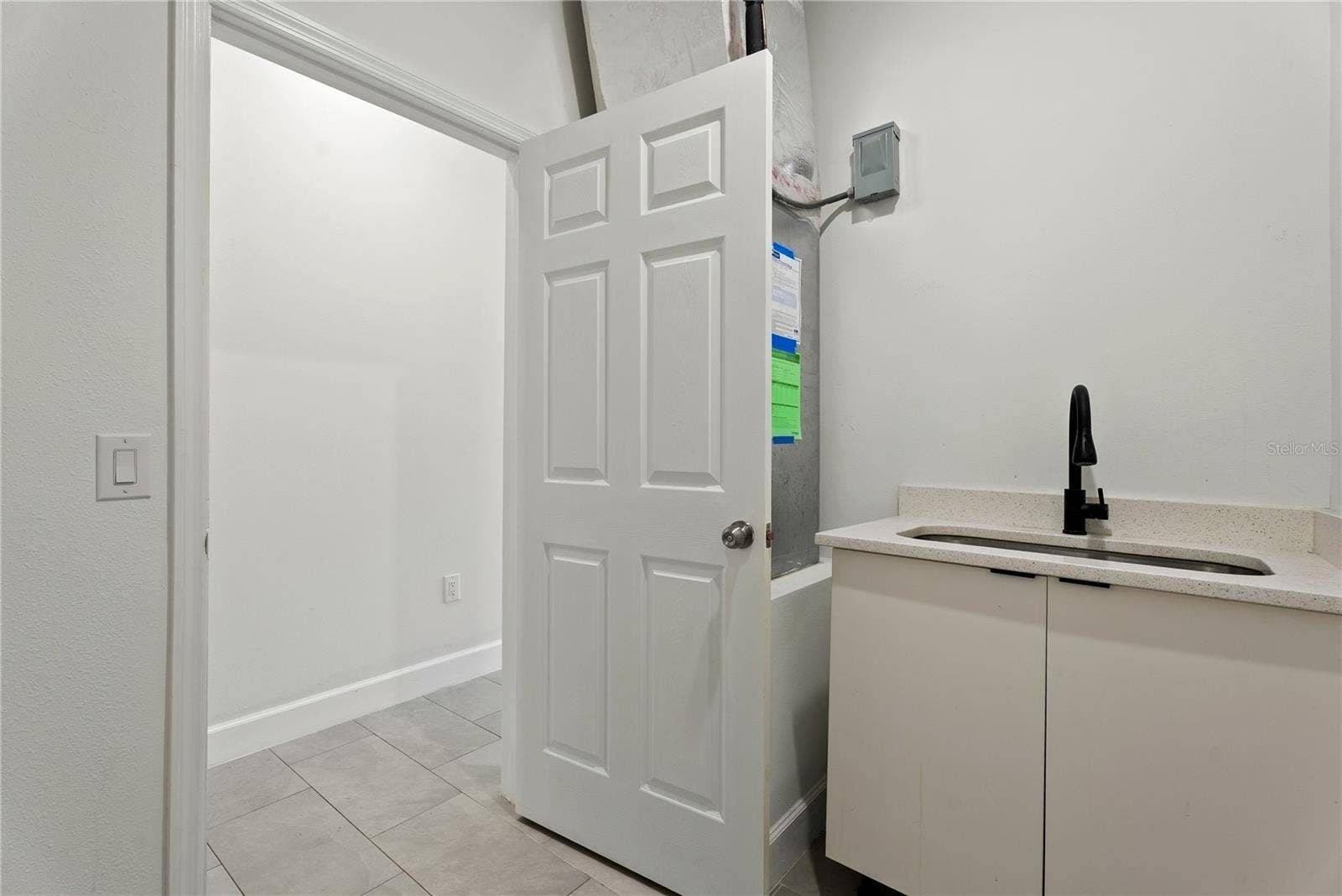5784 GADSHAW AVENUE, North Port, FL 34291 Laundry Room with Sink