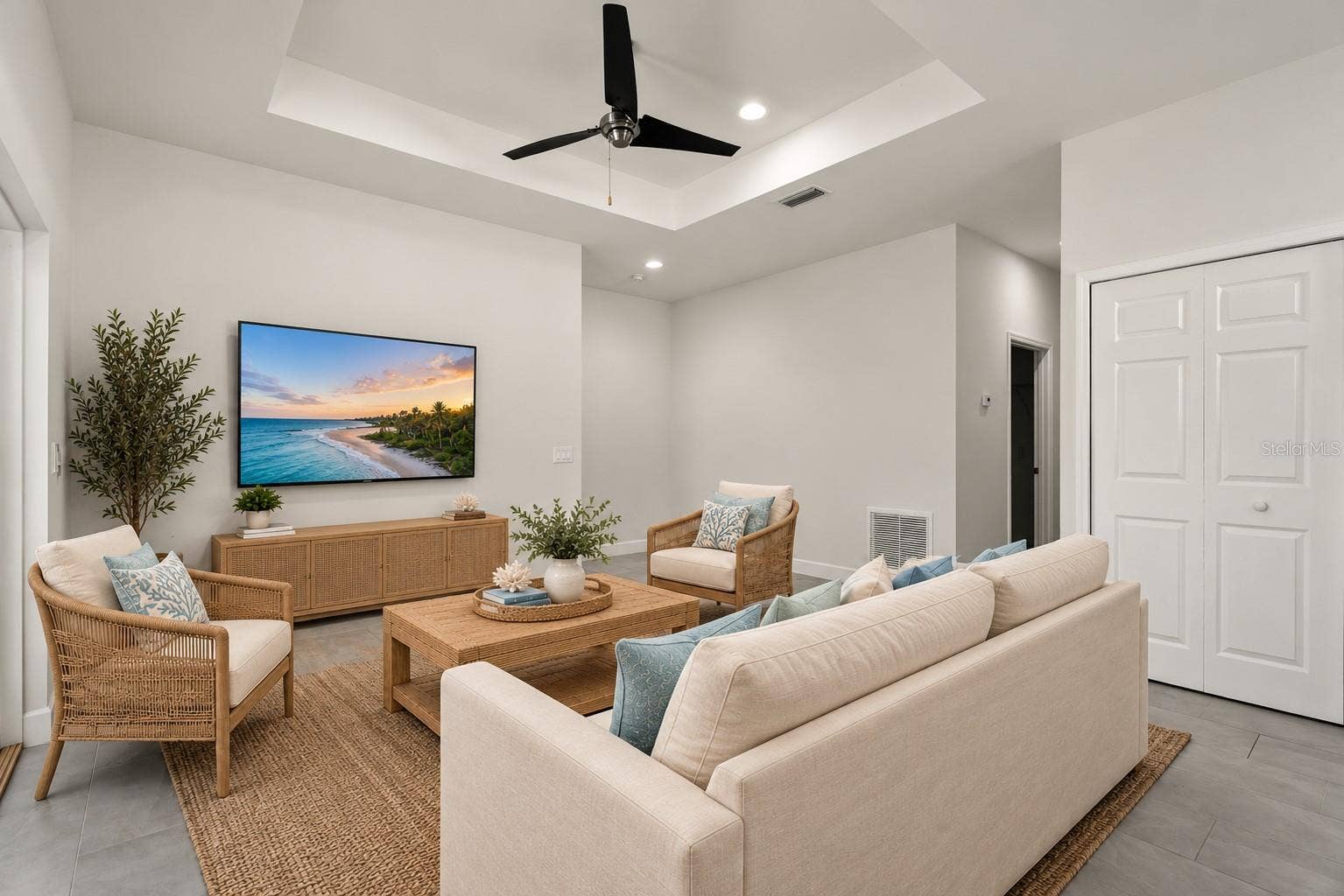 5784 GADSHAW AVENUE, North Port, FL 34291 Living Room