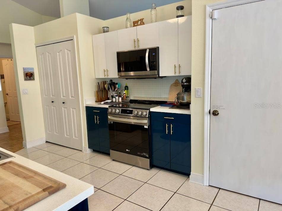 4714 61ST AVENUE TERRACE W, Bradenton, FL 34210 4714 61ST AVENUE TERRACE W, Bradenton, FL 34210