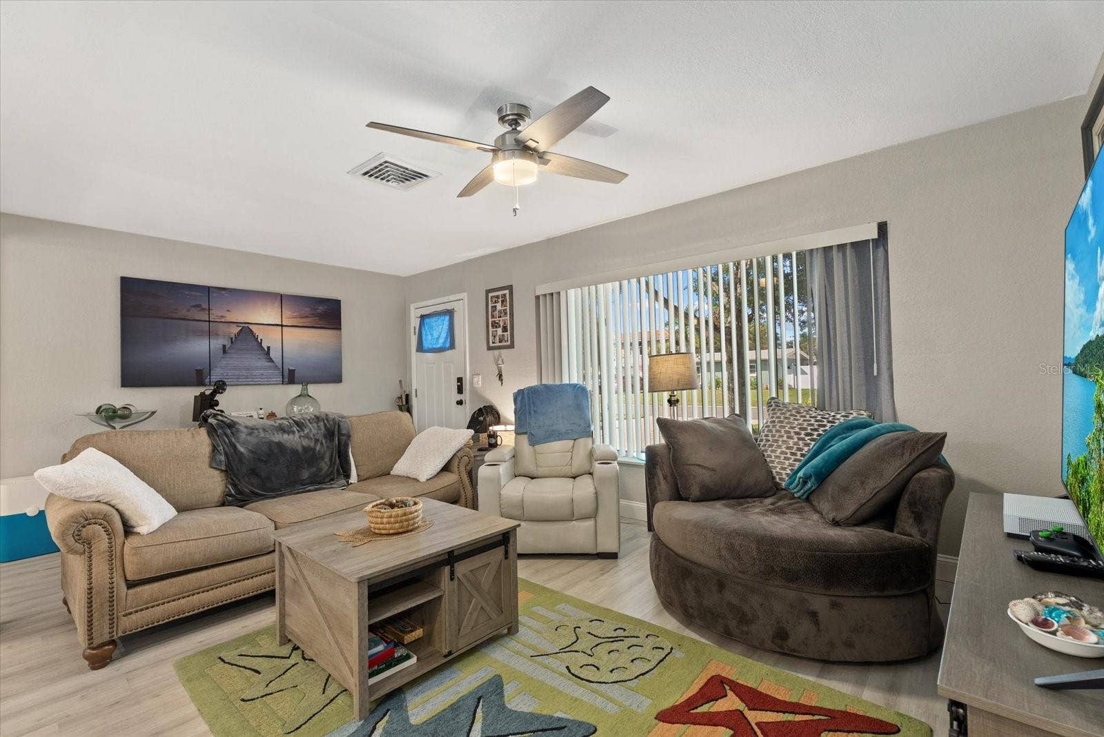 5766 37TH AVENUE N, St Petersburg, FL 33710 5766 37TH AVENUE N, St Petersburg, FL 33710