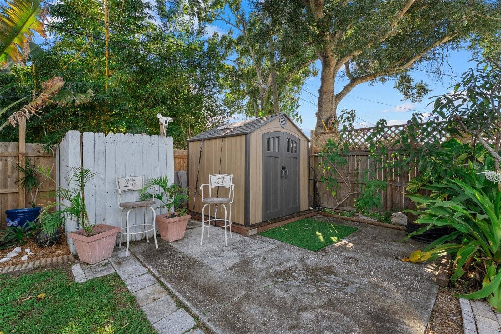 5766 37TH AVENUE N, St Petersburg, FL 33710 5766 37TH AVENUE N, St Petersburg, FL 33710