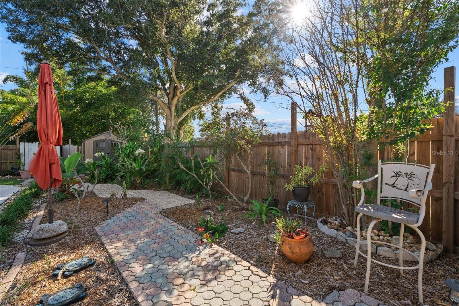 5766 37TH AVENUE N, St Petersburg, FL 33710 5766 37TH AVENUE N, St Petersburg, FL 33710