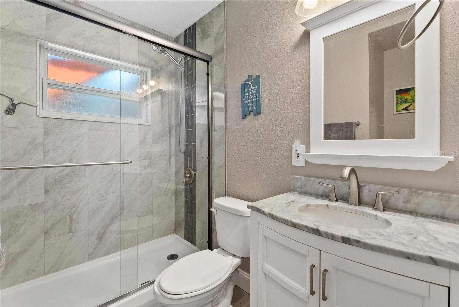5766 37TH AVENUE N, St Petersburg, FL 33710 5766 37TH AVENUE N, St Petersburg, FL 33710