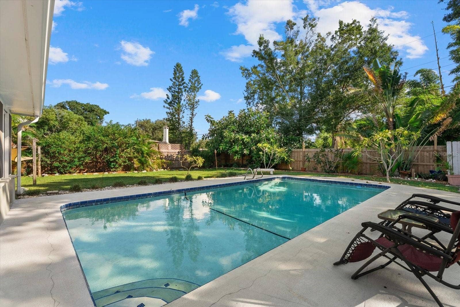 5766 37TH AVENUE N, St Petersburg, FL 33710 5766 37TH AVENUE N, St Petersburg, FL 33710
