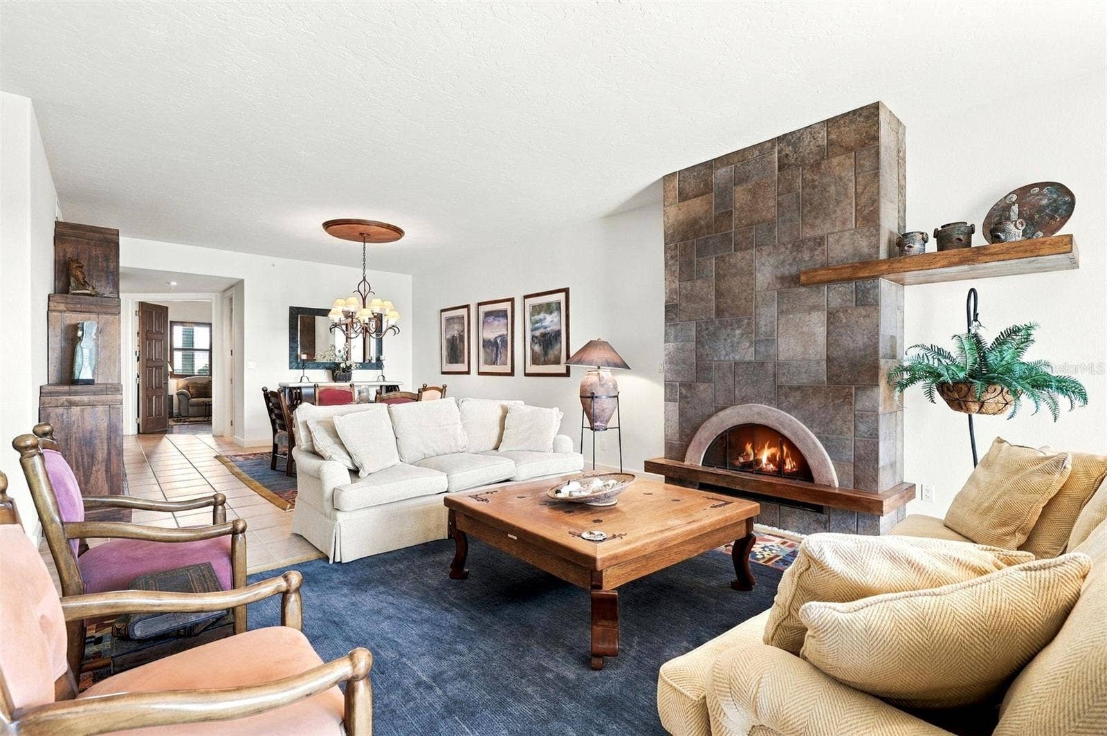 2185 GULF OF MEXICO DRIVE, #243, Longboat Key, FL 34228 Open floor plan.