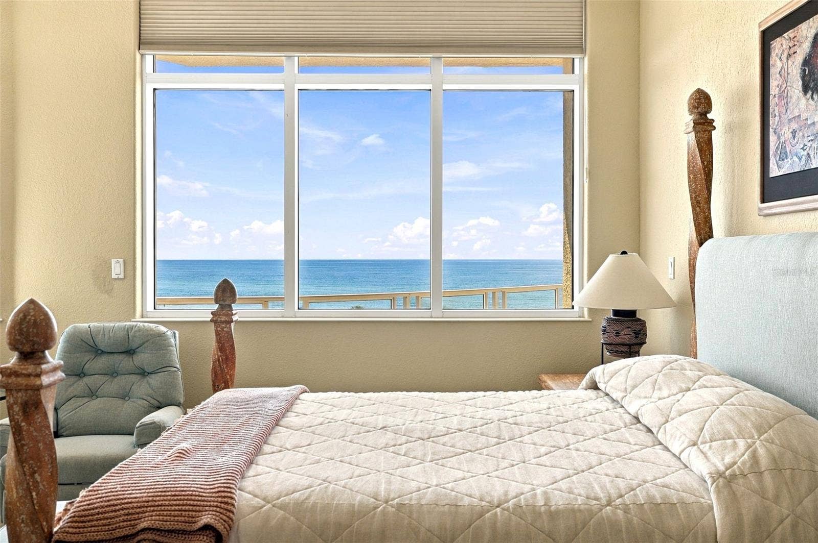 2185 GULF OF MEXICO DRIVE, #243, Longboat Key, FL 34228 Wake up to the views beyond.