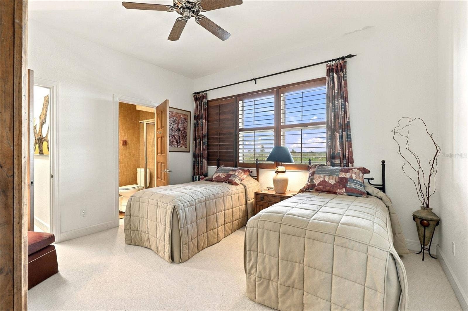 2185 GULF OF MEXICO DRIVE, #243, Longboat Key, FL 34228 Bedroom 2 offers a walk-in closet and ensuite bath.