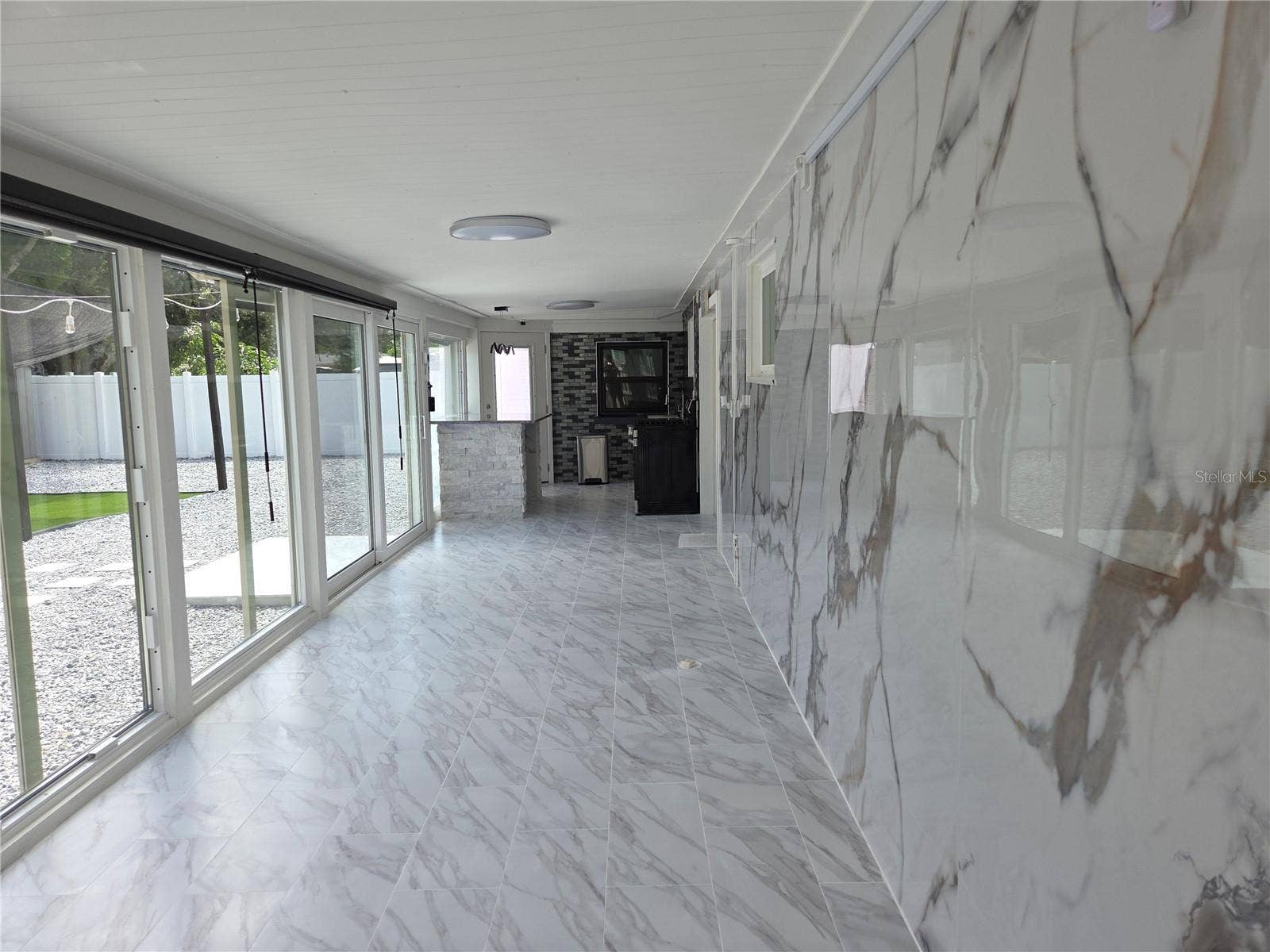 3129 BALDWIN AVENUE, Sarasota, FL 34232 3129 BALDWIN AVENUE, Sarasota, FL 34232