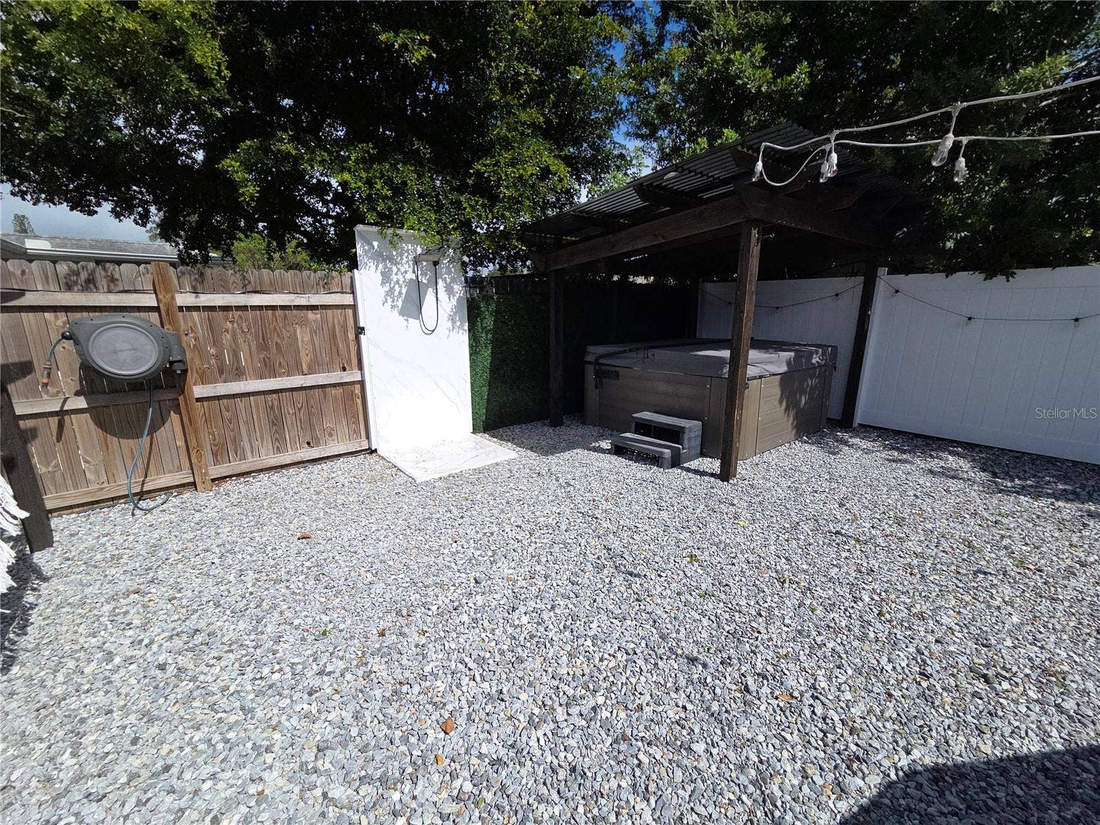 3129 BALDWIN AVENUE, Sarasota, FL 34232 3129 BALDWIN AVENUE, Sarasota, FL 34232