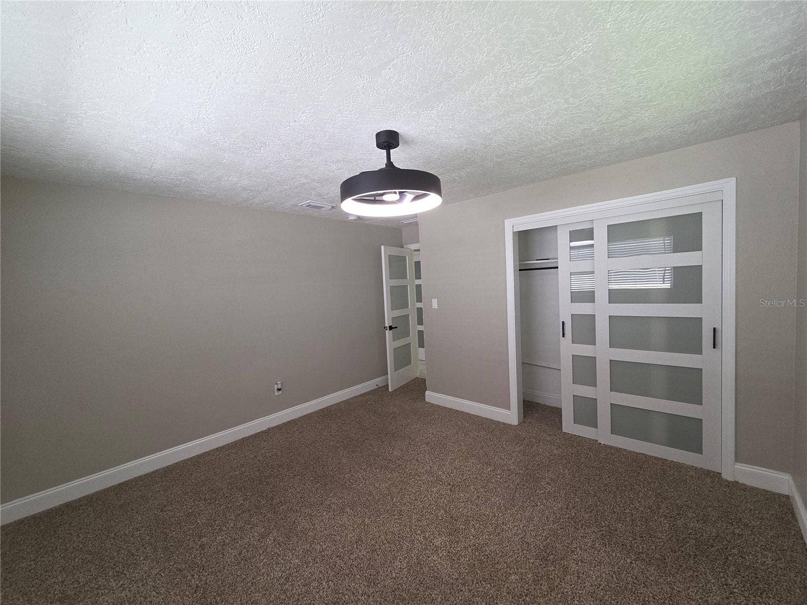3129 BALDWIN AVENUE, Sarasota, FL 34232 3129 BALDWIN AVENUE, Sarasota, FL 34232