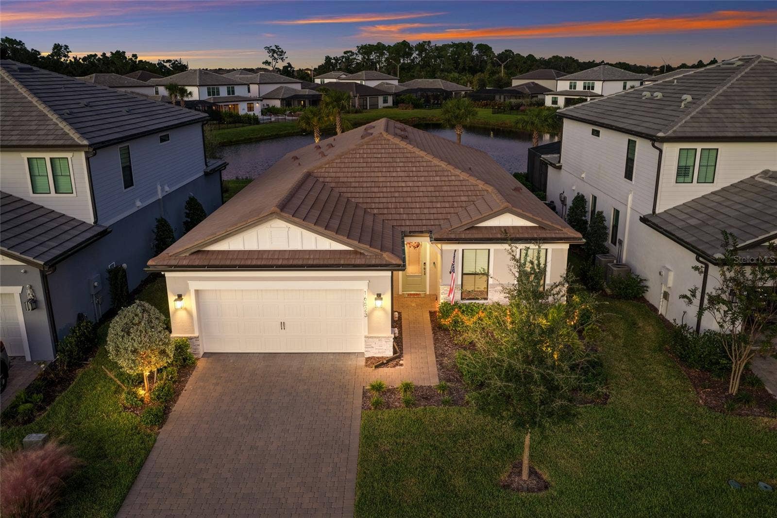16523 ARBOR RIDGE TRAIL, Lakewood Ranch, FL 34211