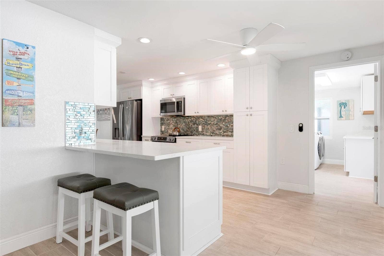 504 69TH STREET, Holmes Beach, FL 34217 504 69TH STREET, Holmes Beach, FL 34217
