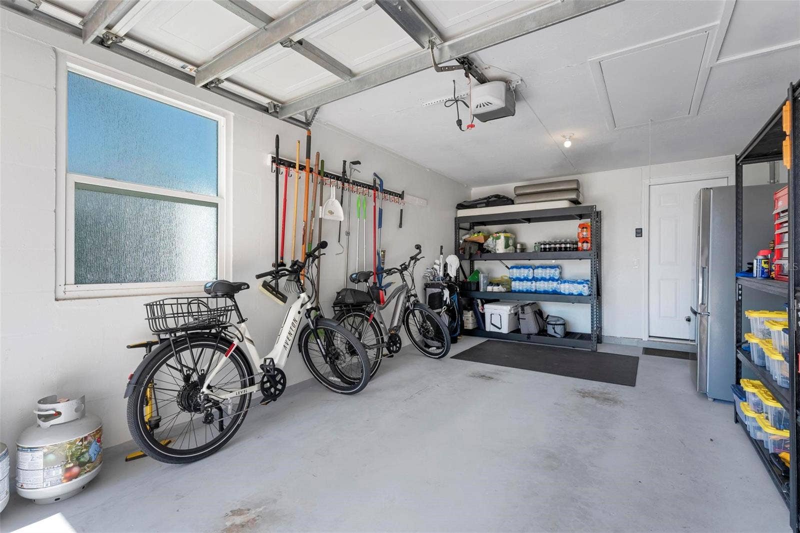 504 69TH STREET, Holmes Beach, FL 34217 One car garage