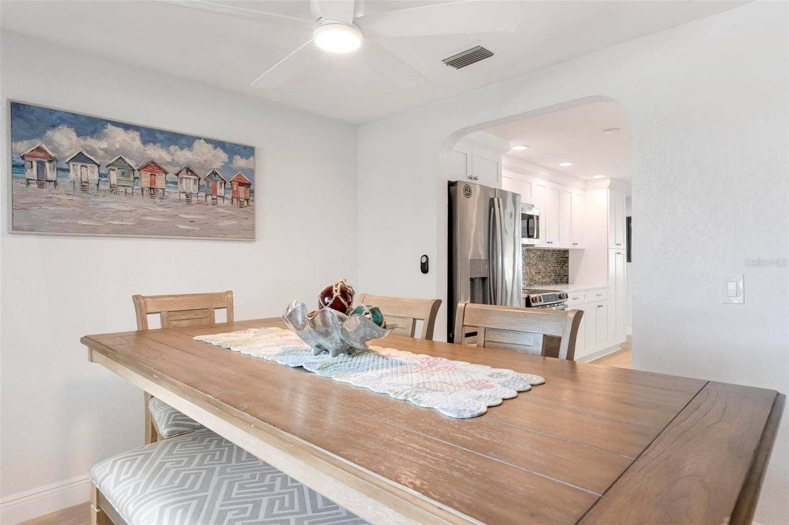 504 69TH STREET, Holmes Beach, FL 34217 Dining area