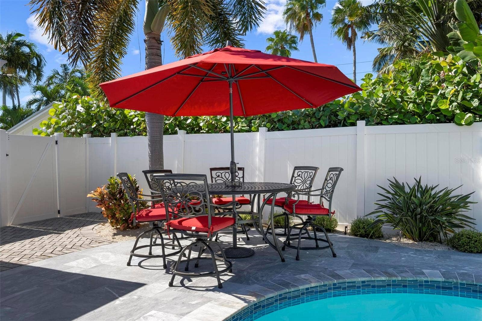 504 69TH STREET, Holmes Beach, FL 34217 Heated saltwater pool