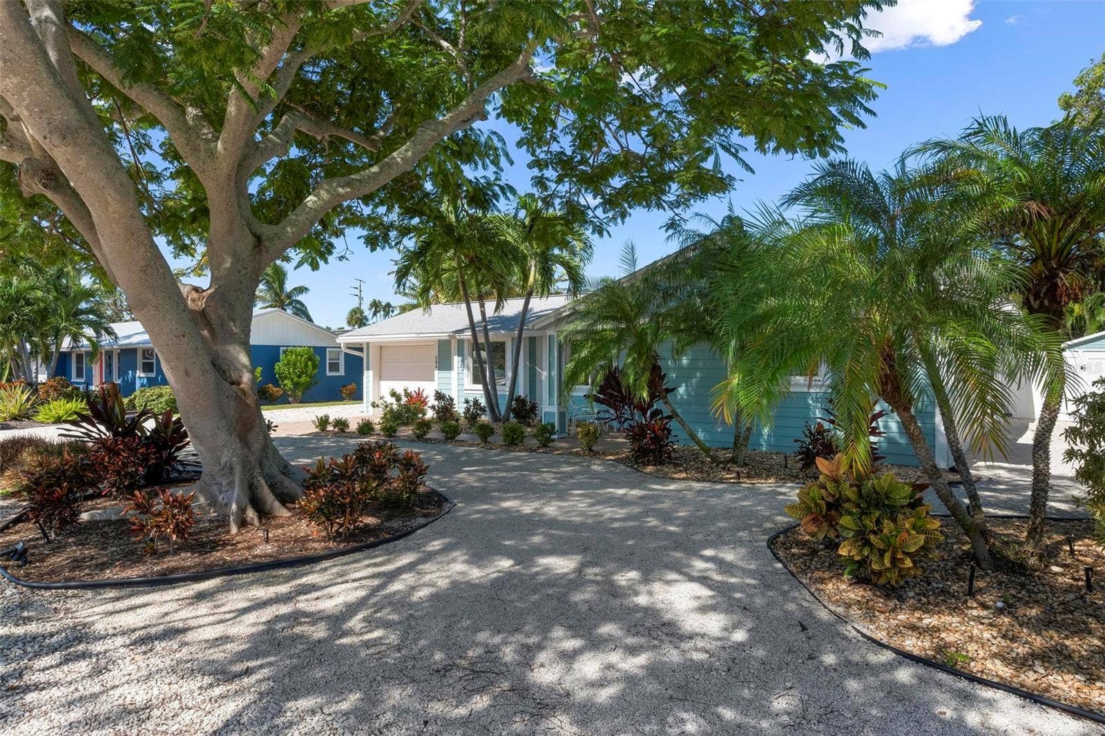 504 69TH STREET, Holmes Beach, FL 34217 504 69TH STREET, Holmes Beach, FL 34217
