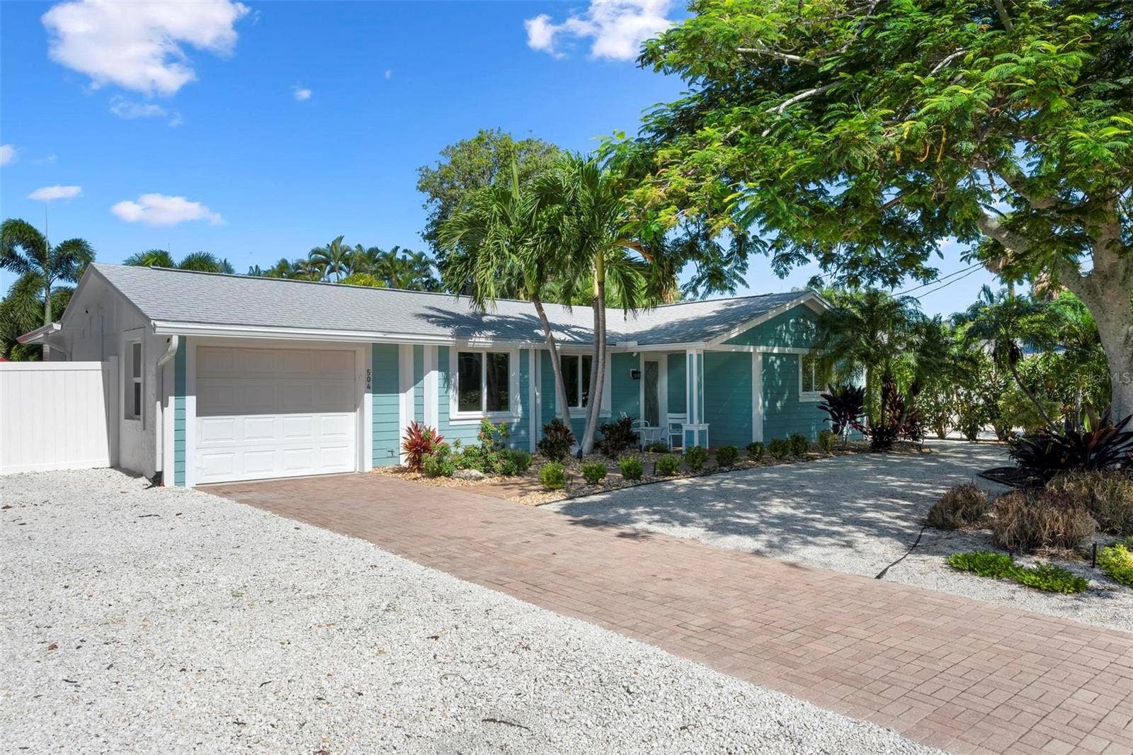 504 69TH STREET, Holmes Beach, FL 34217 Front elevation