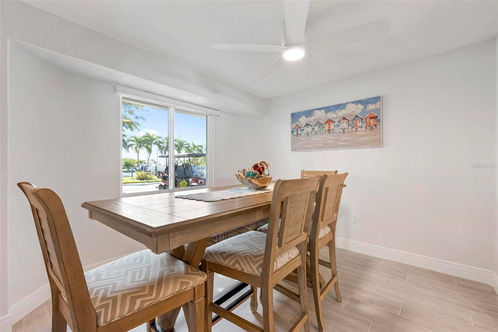 504 69TH STREET, Holmes Beach, FL 34217 Dining area