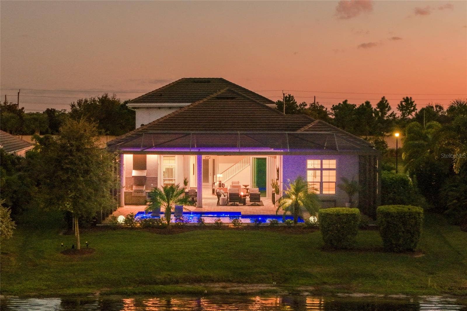8281 PAVIA WAY, Lakewood Ranch, FL 34202 8281 PAVIA WAY, Lakewood Ranch, FL 34202