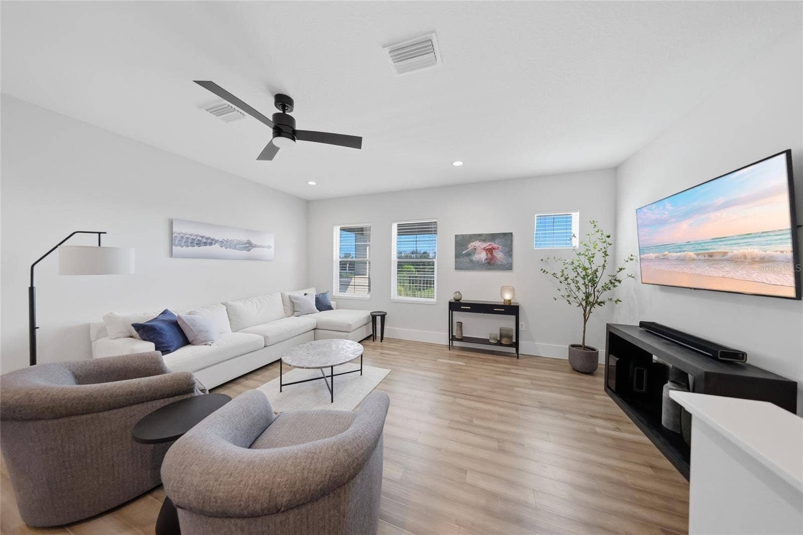 8281 PAVIA WAY, Lakewood Ranch, FL 34202 8281 PAVIA WAY, Lakewood Ranch, FL 34202