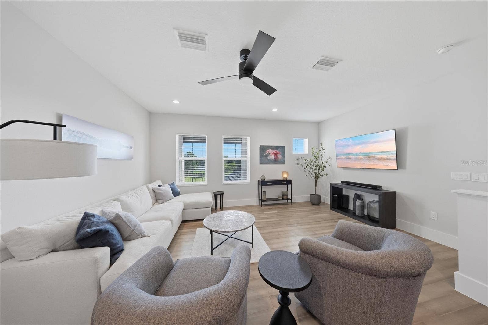 8281 PAVIA WAY, Lakewood Ranch, FL 34202 8281 PAVIA WAY, Lakewood Ranch, FL 34202