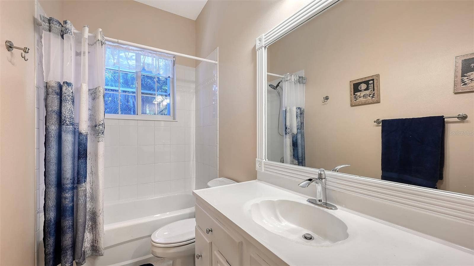 3974 SERENITY CIRCLE, Sarasota, FL 34235 3974 SERENITY CIRCLE, Sarasota, FL 34235