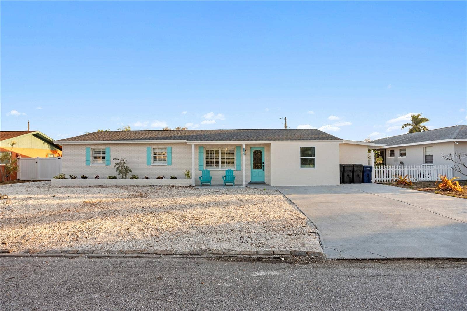 5419 1ST AVENUE W, Bradenton, FL 34209 5419 1ST AVENUE W, Bradenton, FL 34209