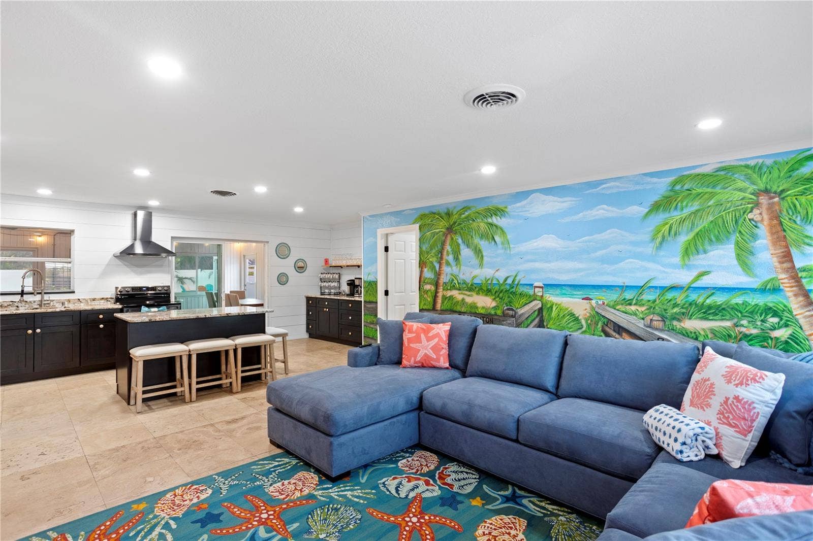 5419 1ST AVENUE W, Bradenton, FL 34209 5419 1ST AVENUE W, Bradenton, FL 34209