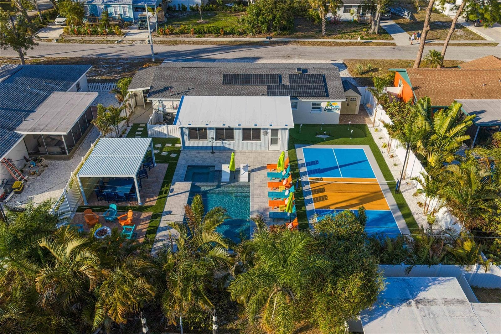 5419 1ST AVENUE W, Bradenton, FL 34209 5419 1ST AVENUE W, Bradenton, FL 34209