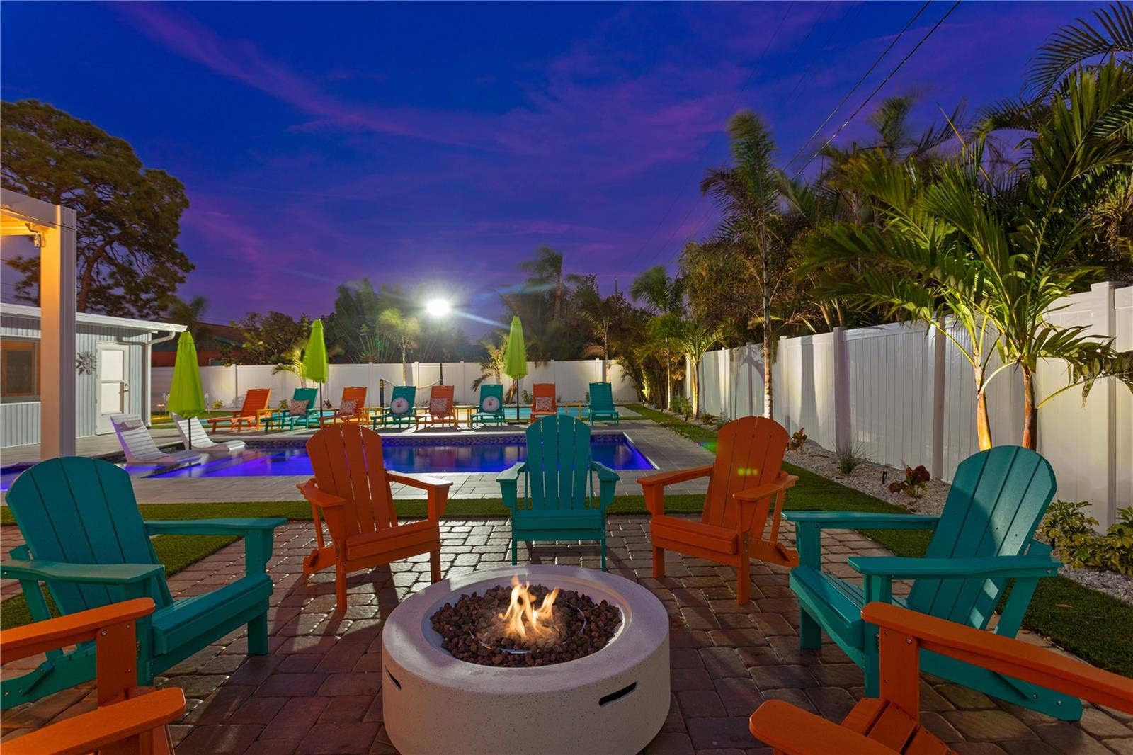 5419 1ST AVENUE W, Bradenton, FL 34209 5419 1ST AVENUE W, Bradenton, FL 34209