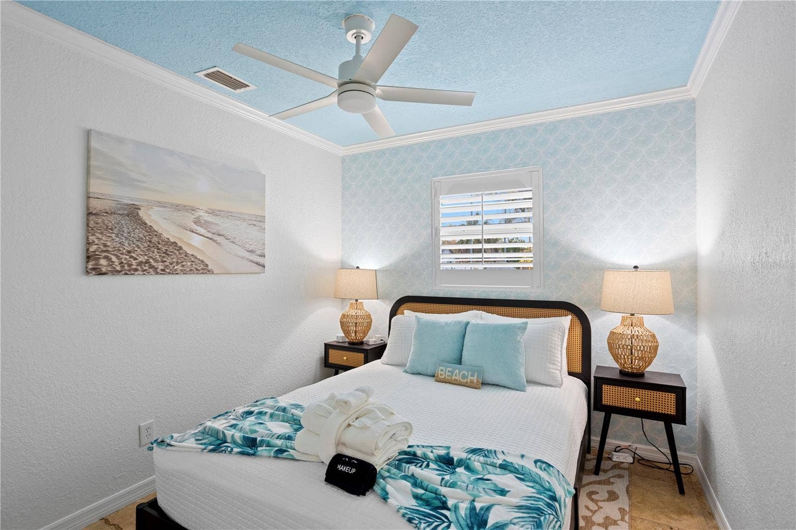 5419 1ST AVENUE W, Bradenton, FL 34209 5419 1ST AVENUE W, Bradenton, FL 34209