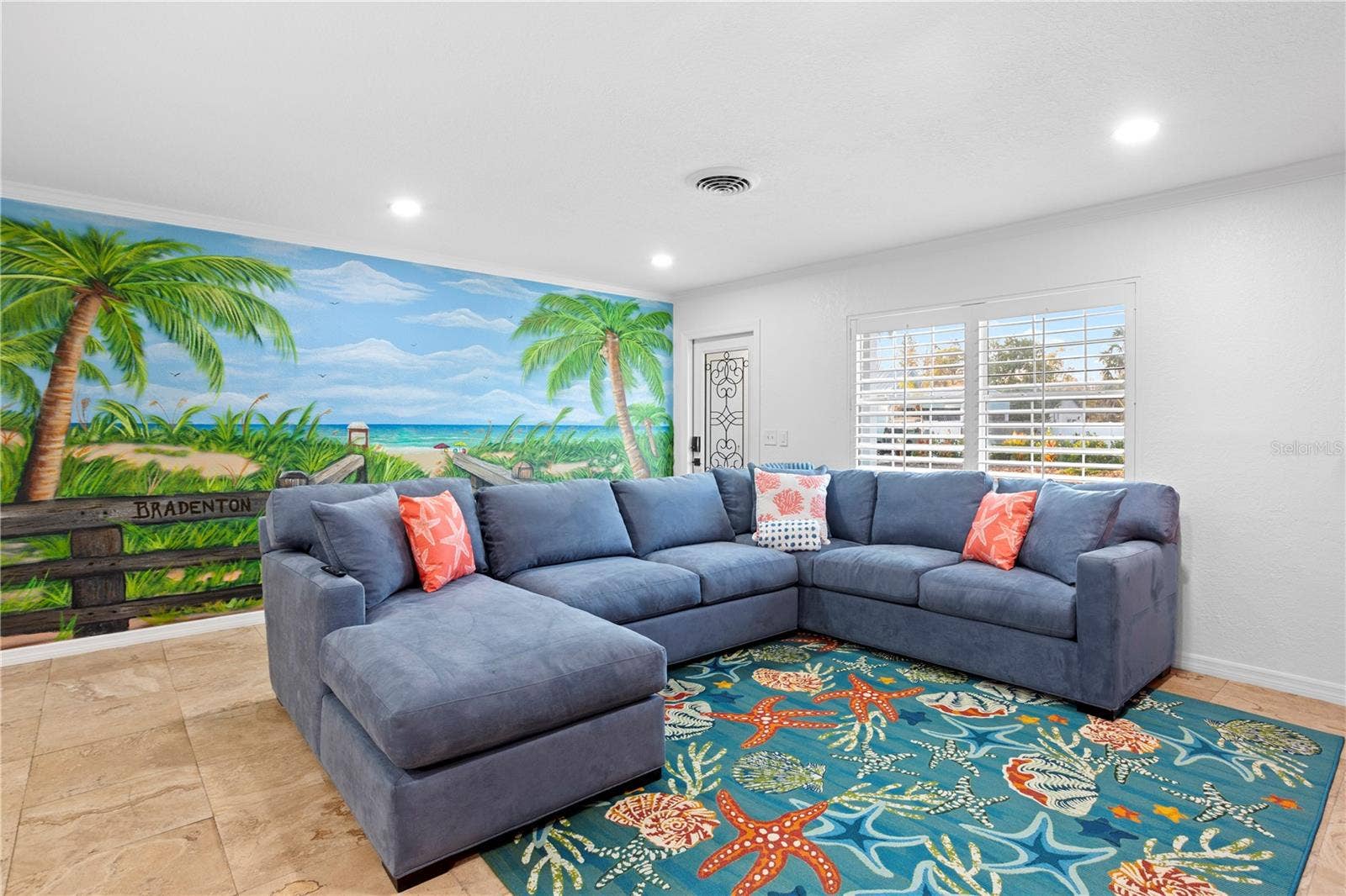 5419 1ST AVENUE W, Bradenton, FL 34209 5419 1ST AVENUE W, Bradenton, FL 34209
