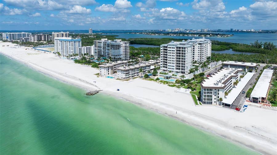 Property photo for 2050 BENJAMIN FRANKLIN DRIVE, #PH1102, Sarasota, FL